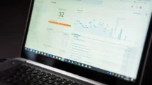 Os 4 Melhores Cursos de SEO em 2026 Para Dominar o Google e Vender Mais